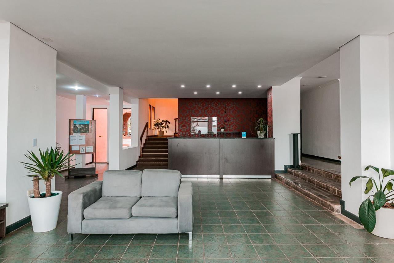 Tajy Iguazu Hotel Puerto Iguazu Bagian luar foto