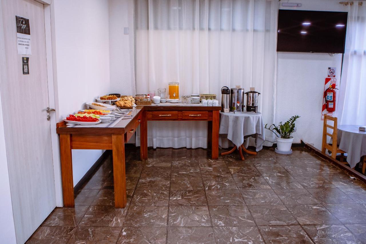 Tajy Iguazu Hotel Puerto Iguazu Bagian luar foto
