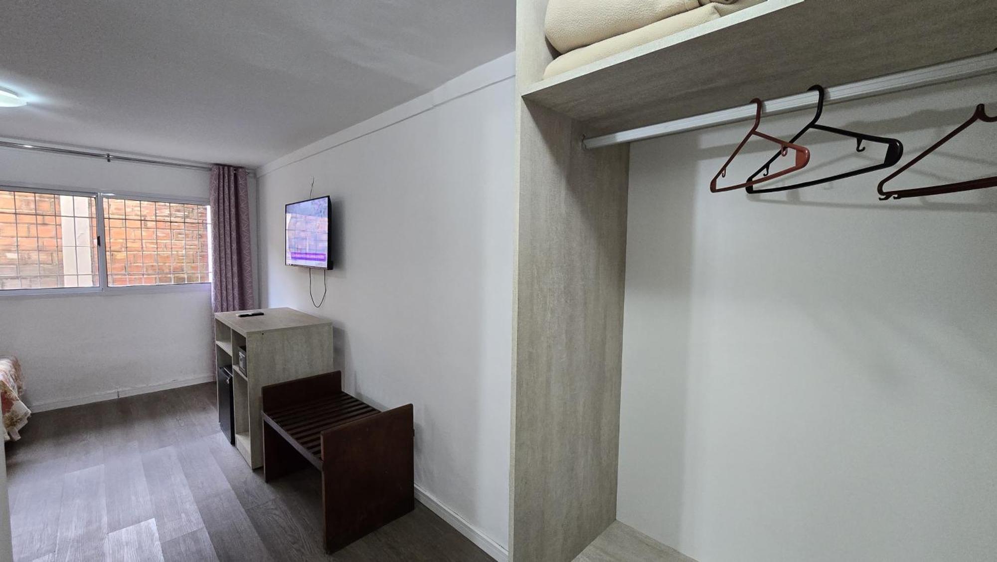 Tajy Iguazu Hotel Puerto Iguazu Bagian luar foto
