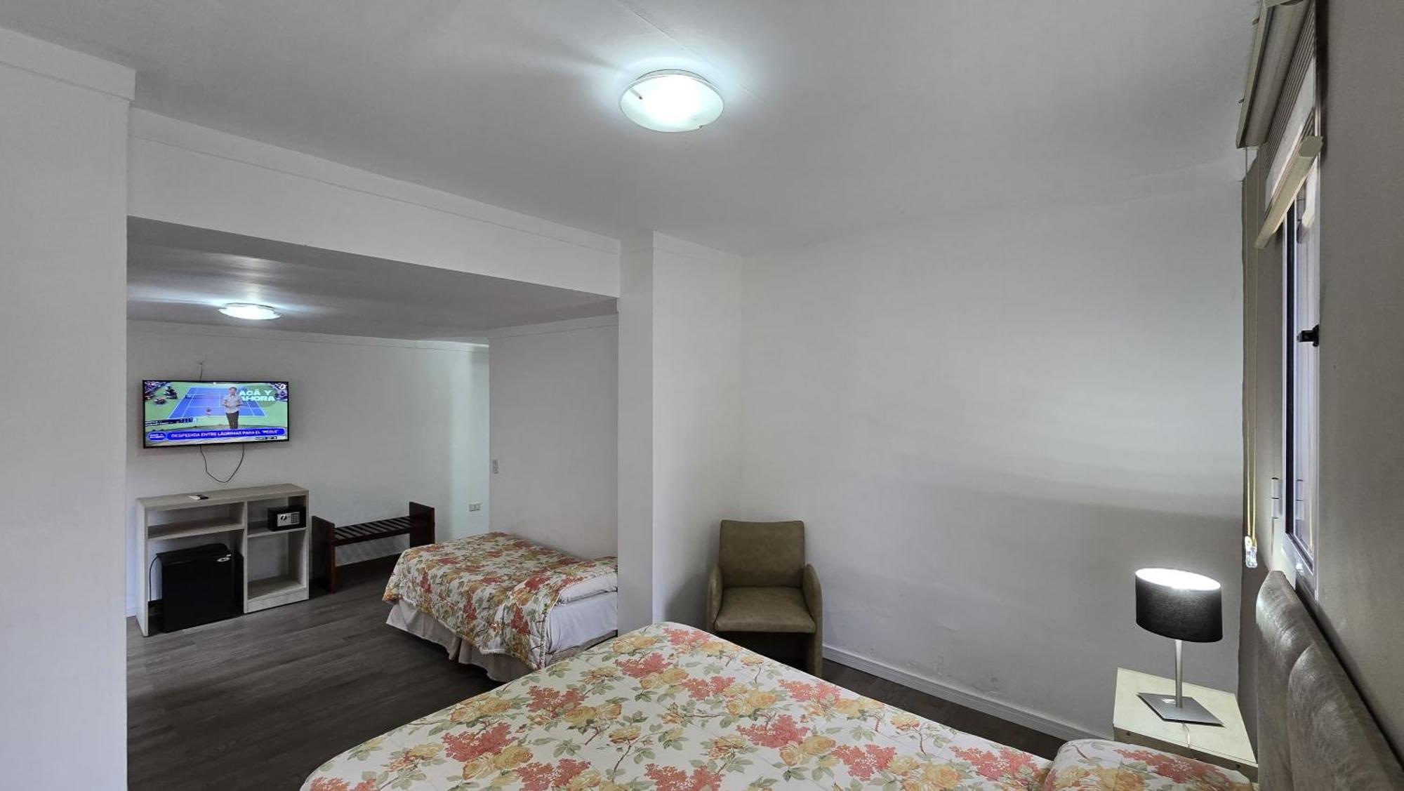 Tajy Iguazu Hotel Puerto Iguazu Bagian luar foto